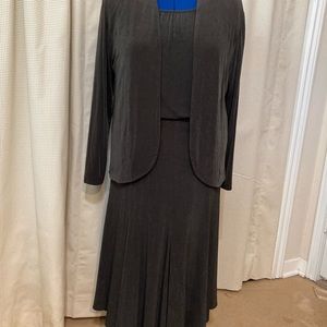 Chicos 3 piece Travelers suit.  Expresso Brown.  Size 3 (14 - 16).